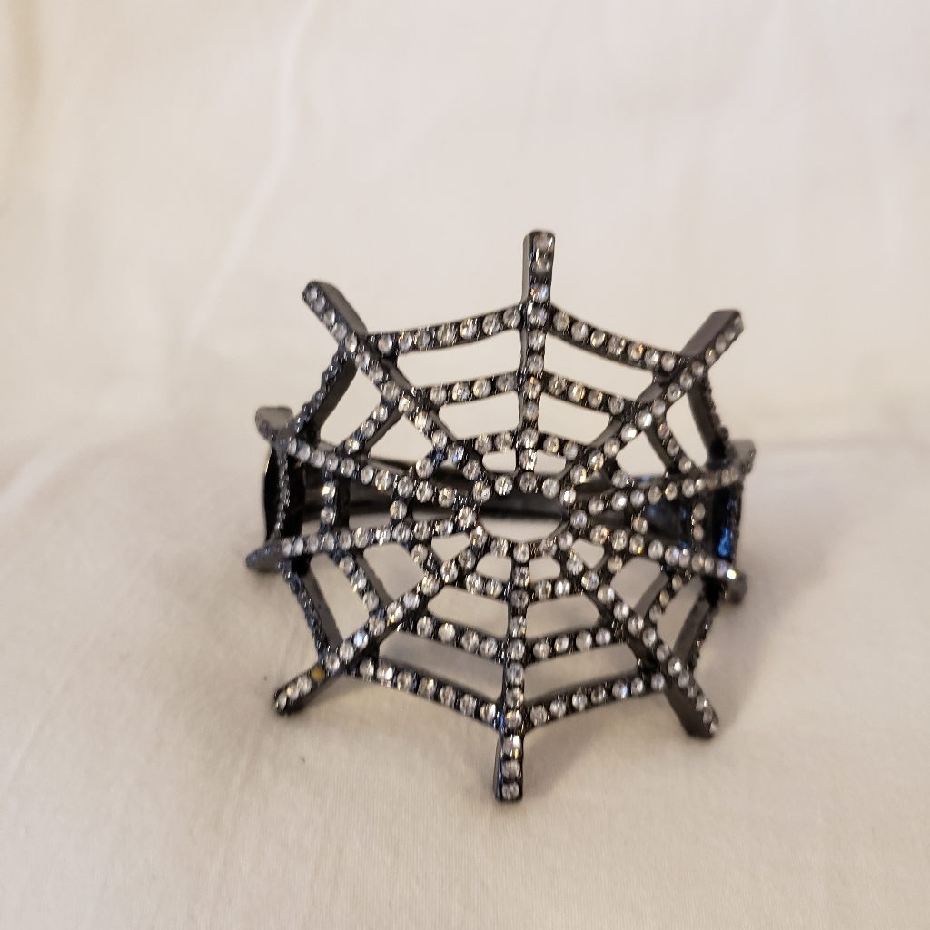 Rhinestone Spider Web Bracelet 8$